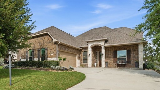 003-32 Waterford Way-Montgomery.jpg